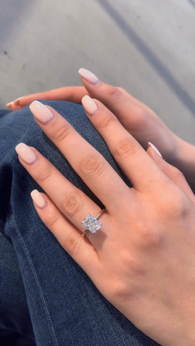 Radiant-Cut Minimalist Plain Band