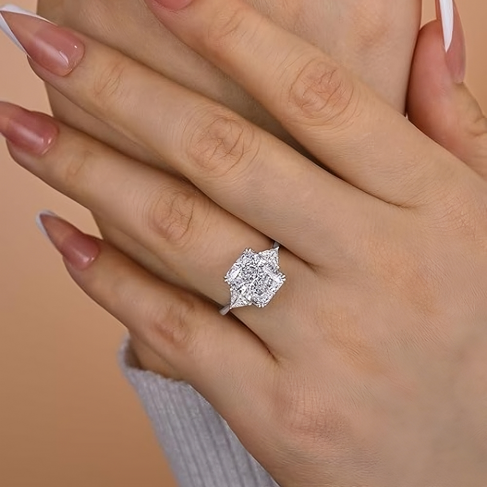 Oceana Ring - Ocean-Inspired Elegance